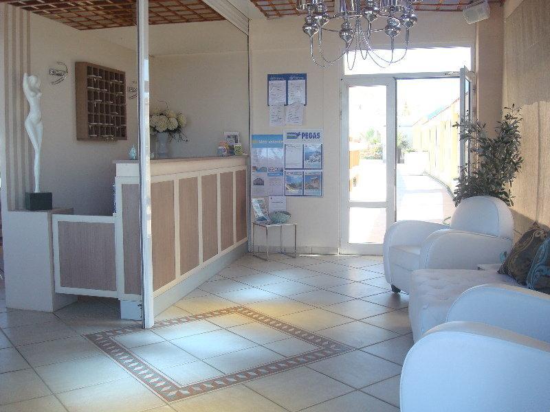 Kasapakis Hotel & Apartments 헐소니소스 외부 사진